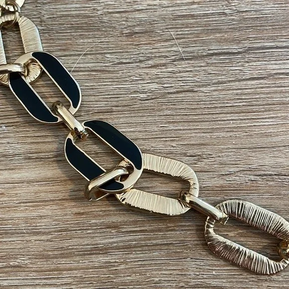 Express Gold Chain Reversible Necklace - Black & Textured - Picture 7 of 8